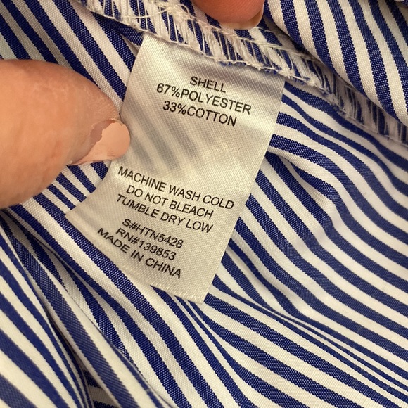 Bleuh Ciel Blue & White Striped Tie Front Knot Short Sleeve Cropped Top NWOT - Picture 4 of 9